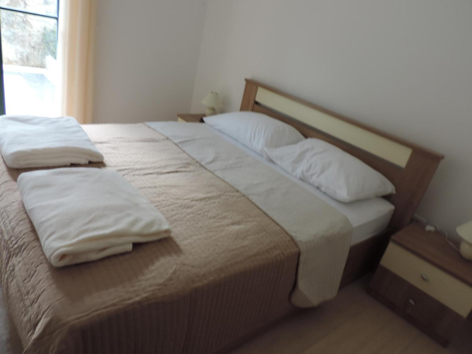 Apartments Lori Биоград на Мору Екстериор снимка