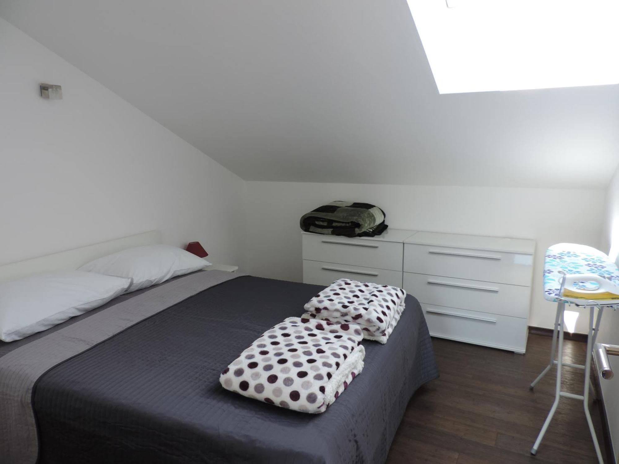 Apartments Lori Биоград на Мору Стая снимка