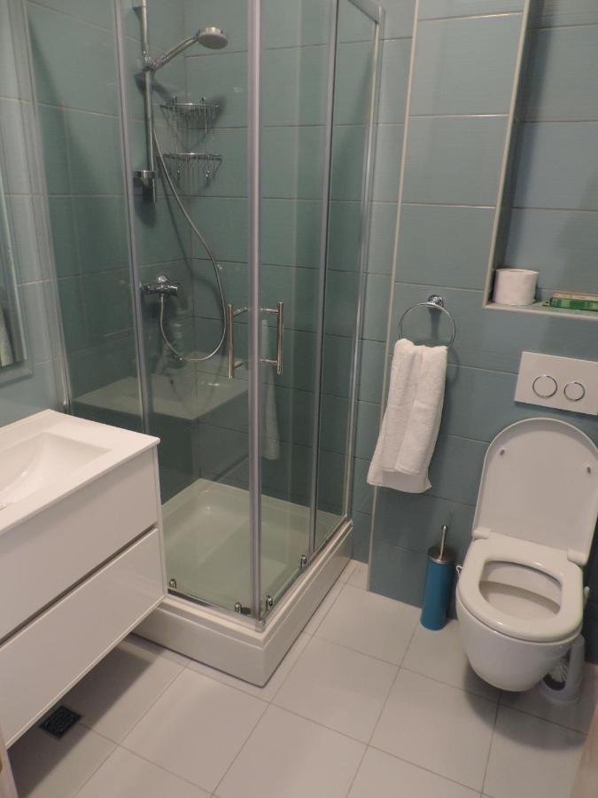 Apartments Lori Биоград на Мору Екстериор снимка